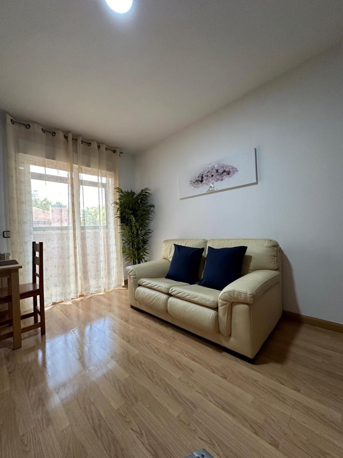 Appartement Cruz25 à Alcalá de Henares Extérieur photo
